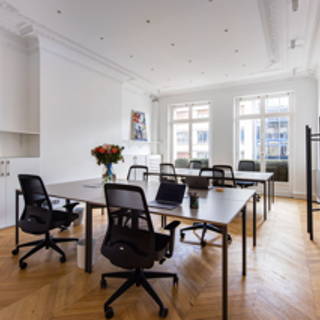 Bureau privé 30 m² 8 postes Location bureau Rue Jouffroy d'Abbans Paris 75017 - photo 1